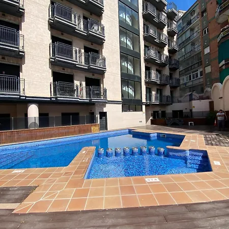 Ikigai - 6p Modern With Parking & Swimming Pool 아파트 료렛 드 마르