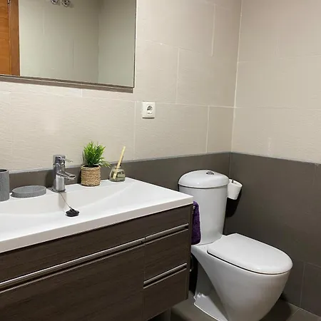 Ikigai - 6p Modern With Parking & Swimming Pool *